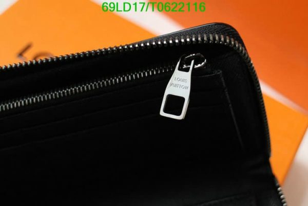 Louis Vuitton 1:1 Mirror Replica Brazza Wallet T062211676243