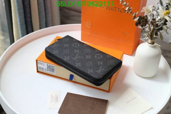 Louis Vuitton 1:1 Mirror Replica Brazza Wallet T062211757862