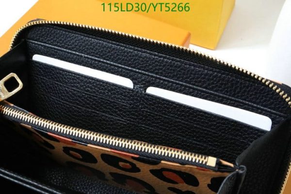 Louis Vuitton 1:1 Mirror Replica Brume Large Zippy by the Pool Wallet YT526686435789