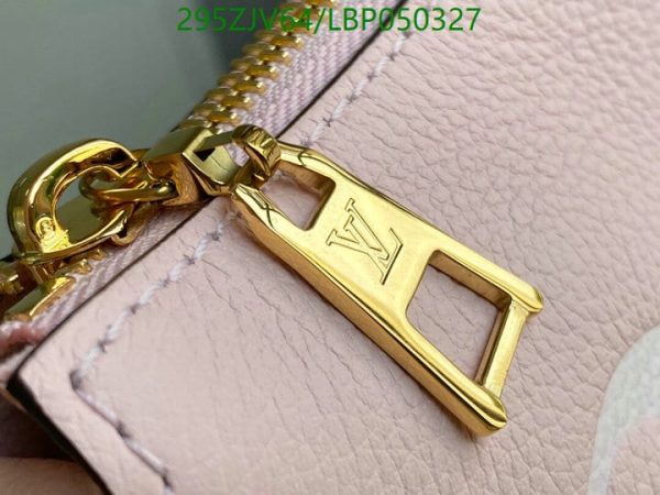 Louis Vuitton 1:1 Mirror Replica  By The Pool’ Marshmallow LBP0503271945