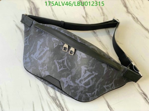 Louis Vuitton 1:1 Mirror Replica CHEST BAG LBU012315932