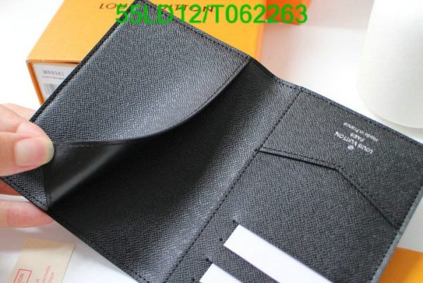 Louis Vuitton 1:1 Mirror Replica Card Holder T062263536478