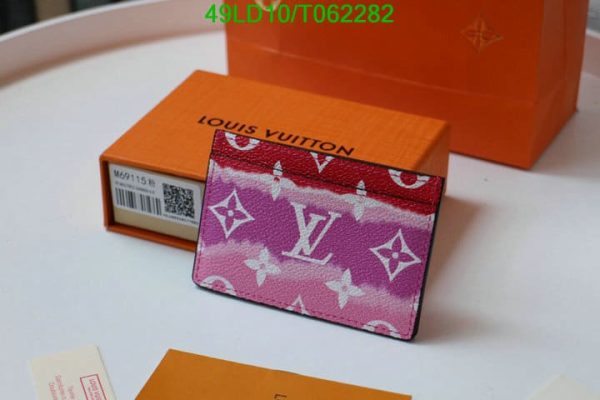 Louis Vuitton 1:1 Mirror Replica Card Holder T062282704238