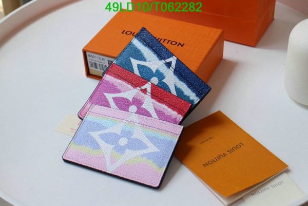 Louis Vuitton 1:1 Mirror Replica Card Holder T062282704238