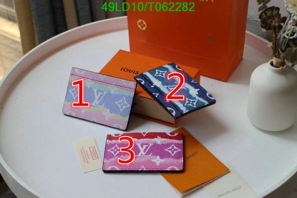 Louis Vuitton 1:1 Mirror Replica Card Holder T062282704238