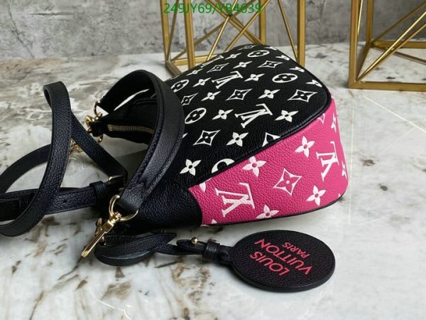 Louis Vuitton 1:1 Mirror Replica Casual Style Blended Fabrics 2WAY Bi-color Leather YB46399412345