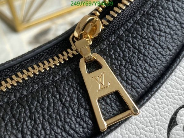 Louis Vuitton 1:1 Mirror Replica Casual Style Blended Fabrics 2WAY Bi-color Leather YB46399412345