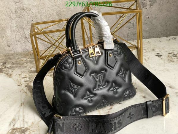 Louis Vuitton 1:1 Mirror Replica Casual Style Unisex 2WAY Plain Leather Party Style YB52263541234