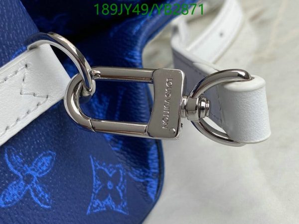 Louis Vuitton 1:1 Mirror Replica Cat Litter White YB28712131245