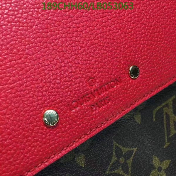 Louis Vuitton 1:1 Mirror Replica Chain Bag LB05306378543