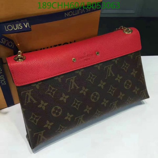 Louis Vuitton 1:1 Mirror Replica Chain Bag LB05306378543