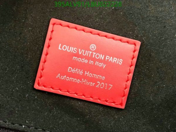 Louis Vuitton 1:1 Mirror Replica Christopher PM Supreme Collaboration Backpack LBU0222281245