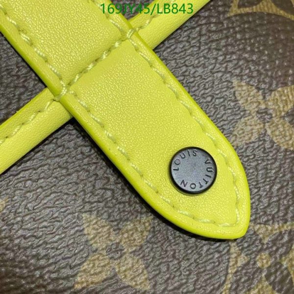 Louis Vuitton 1:1 Mirror Replica Christopher Wearable Wallet LB84312369854