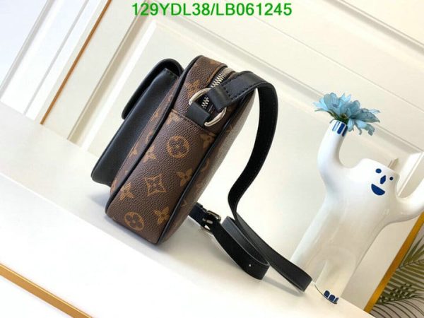 Louis Vuitton 1:1 Mirror Replica Christopher Wearable Wallet Shoulder Bag LB06124531256