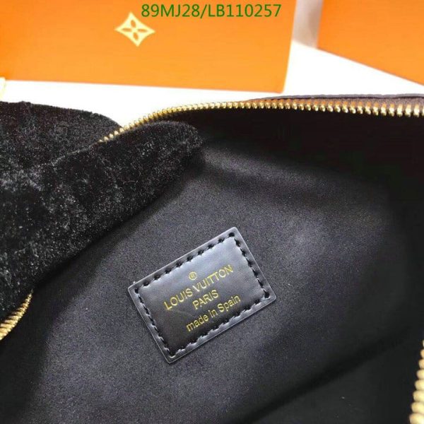 Louis Vuitton 1:1 Mirror Replica City Pouch Patches  LB11025721423