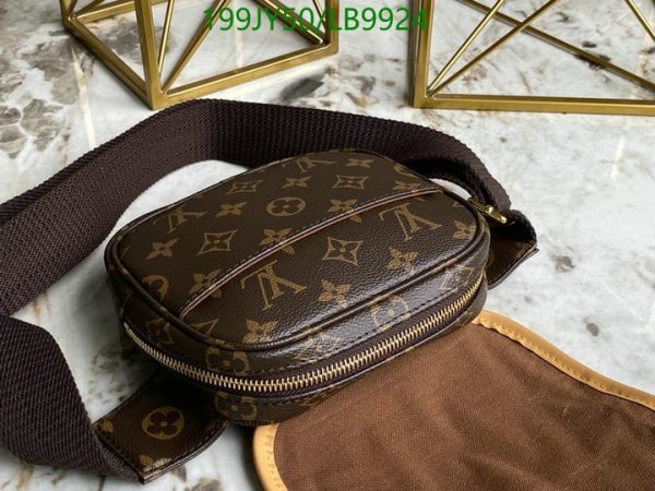 Louis Vuitton 11 Mirror Replica Classic Monogram Bosphore MM Messenger Bag LB99243031245