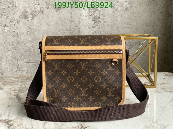 Louis Vuitton 11 Mirror Replica Classic Monogram Bosphore MM Messenger Bag LB99243031245