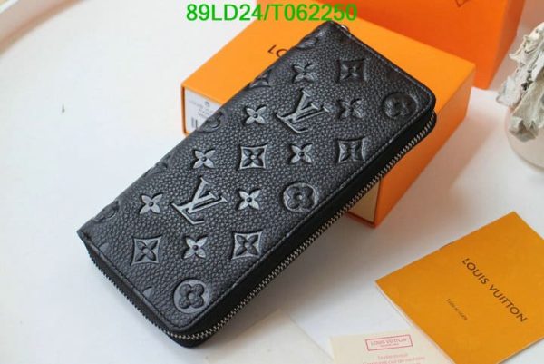 Louis Vuitton 1:1 Mirror Replica Clemence Empreinte Wallet T062250563148