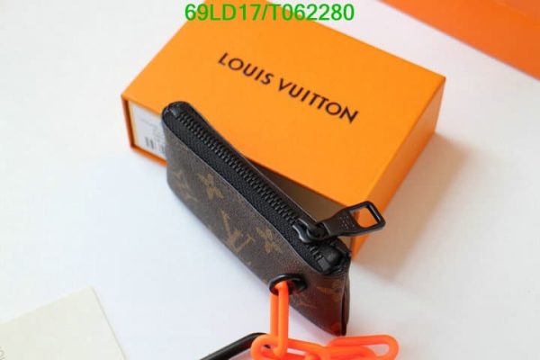 Louis Vuitton 1:1 Mirror Replica Cloth Small Bag T062280702438