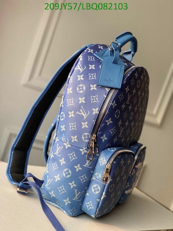 Louis Vuitton 1:1 Mirror Replica Cloud Multipocket backpack LBQ0821031257