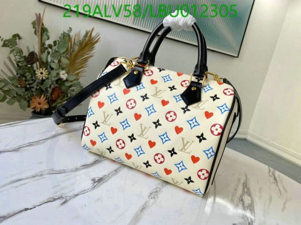 Louis Vuitton 1:1 Mirror Replica Coated Canvas Game On Speedy Bandoulière Gold Hardware LBU0123053165