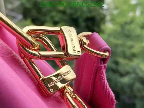 Louis Vuitton 1:1 Mirror Replica Coussin Pochette Bag LBN0529021236