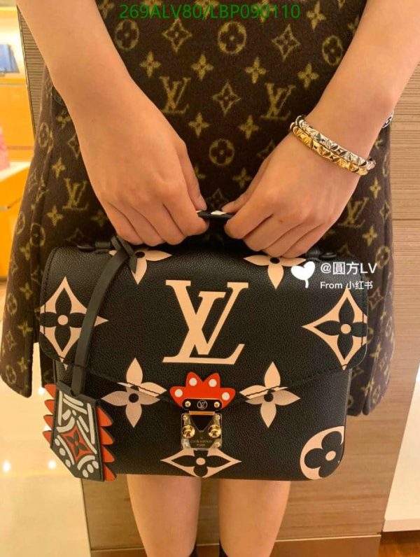 Louis Vuitton 1:1 Mirror Replica Crafty Pochette Metis Black LBP0901107854