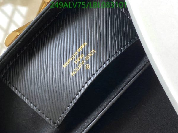 Louis Vuitton 1:1 Mirror Replica Crafty Twist MM Bag LBL0831013125