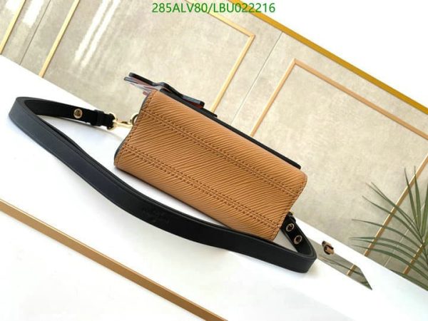 Louis Vuitton 1:1 Mirror Replica Crafty Twist MM Bag LBU0222162367