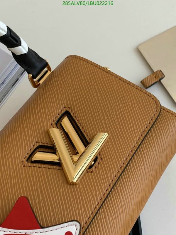 Louis Vuitton 1:1 Mirror Replica Crafty Twist MM Bag LBU0222162367