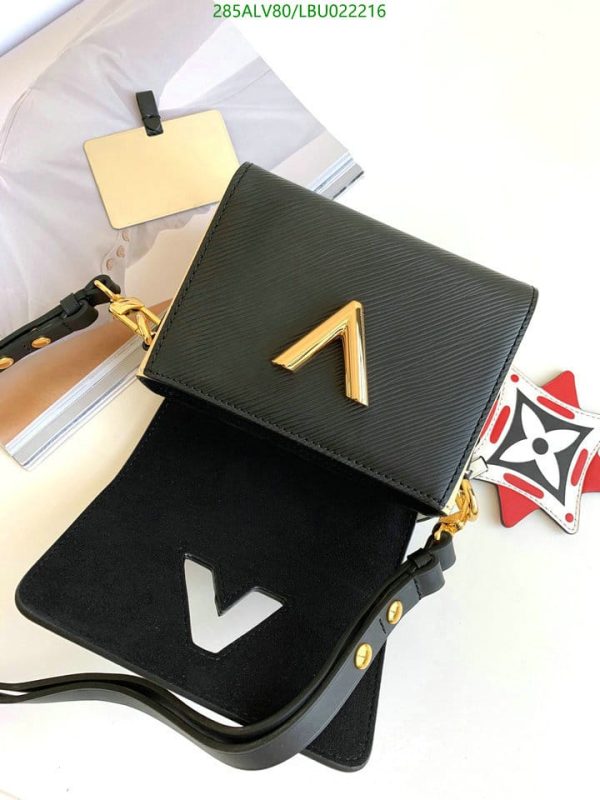 Louis Vuitton 1:1 Mirror Replica Crafty Twist MM Bag LBU0222162367