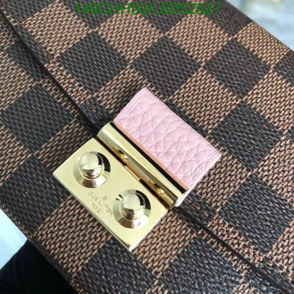 Louis Vuitton 1:1 Mirror Replica Croisette Chain Wallet Bag LB05292712368