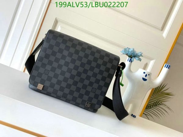 Louis Vuitton 1:1 Mirror Replica  Crossbody Shoulder Bag  LBU0222077642