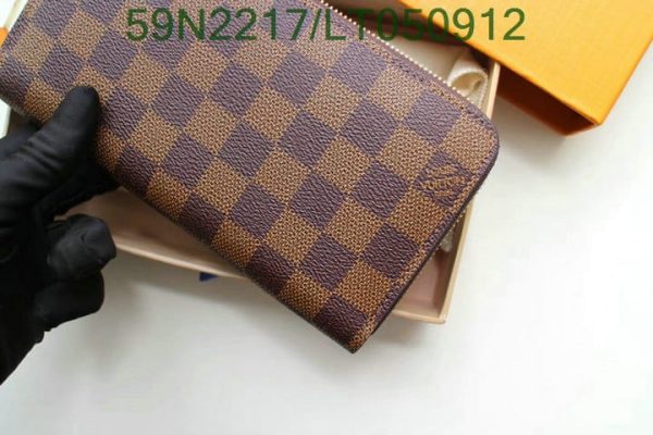 Louis Vuitton 1:1 Mirror Replica Damier Azur Wallet LT05091256318