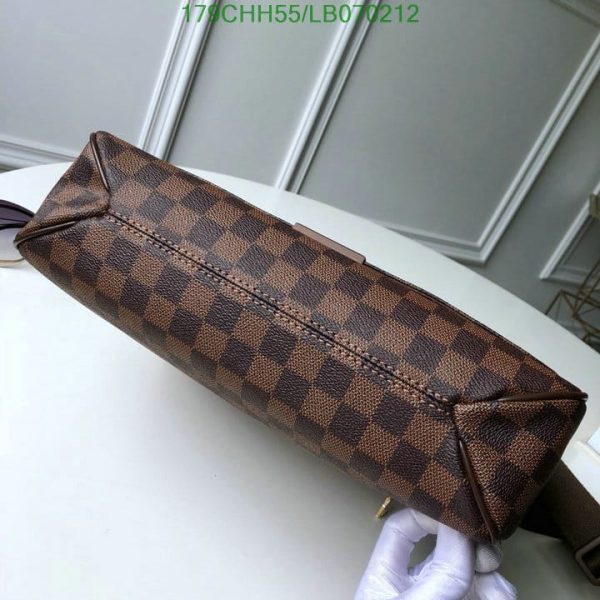 Louis Vuitton 1:1 Mirror Replica Damier Ebene Canvas District MM Bag LB07021241235