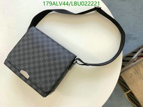 Louis Vuitton 1:1 Mirror Replica Damier Graphite Canvas Messenger Bag LBU0222217345