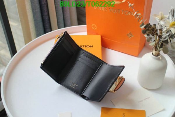 Louis Vuitton 1:1 Mirror Replica Dauphine Compact Wallet T062292578624