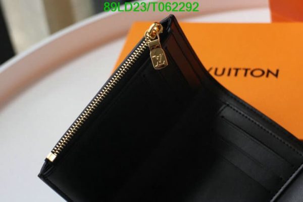 Louis Vuitton 1:1 Mirror Replica Dauphine Compact Wallet T062292578624