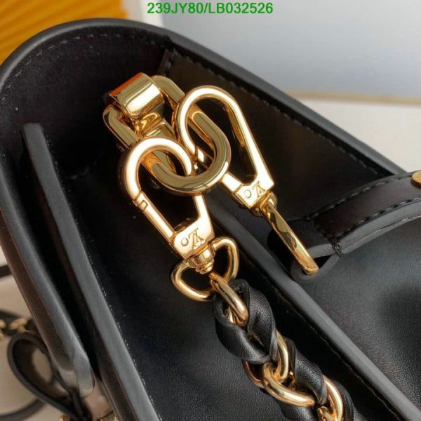 Louis Vuitton 1:1 Mirror Replica  Dauphine MM Bag LB03252623659