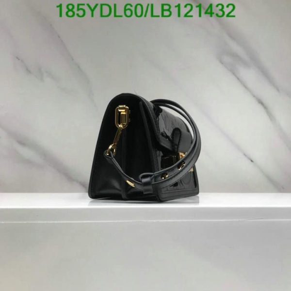 Louis Vuitton 1:1 Mirror Replica Dauphine MM Bag LB12143226593