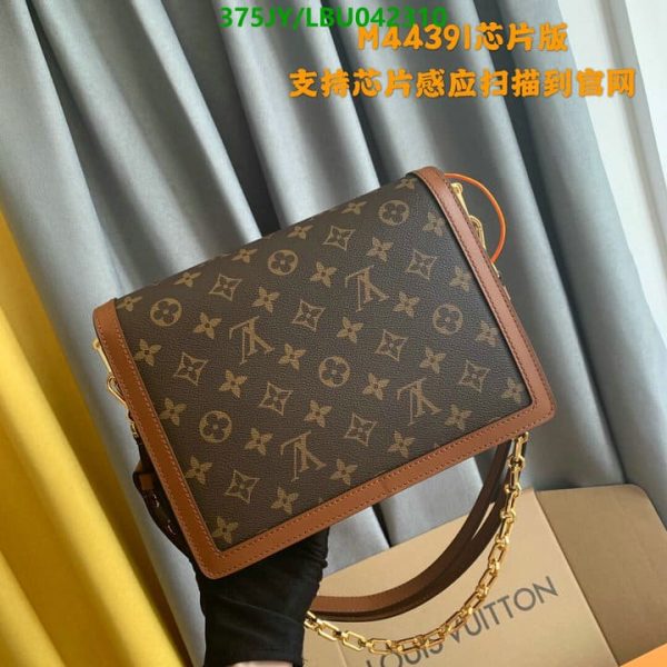 Louis Vuitton 1:1 Mirror Replica  Dauphine MM Bag LBU0423101235