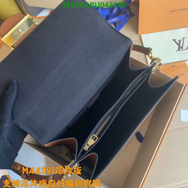 Louis Vuitton 1:1 Mirror Replica  Dauphine MM Bag LBU0423101235