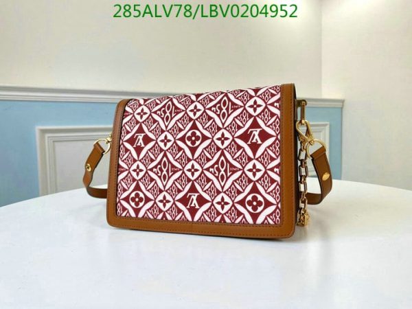 Louis Vuitton 1:1 Mirror Replica Dauphine MM Bag LBV0204952265