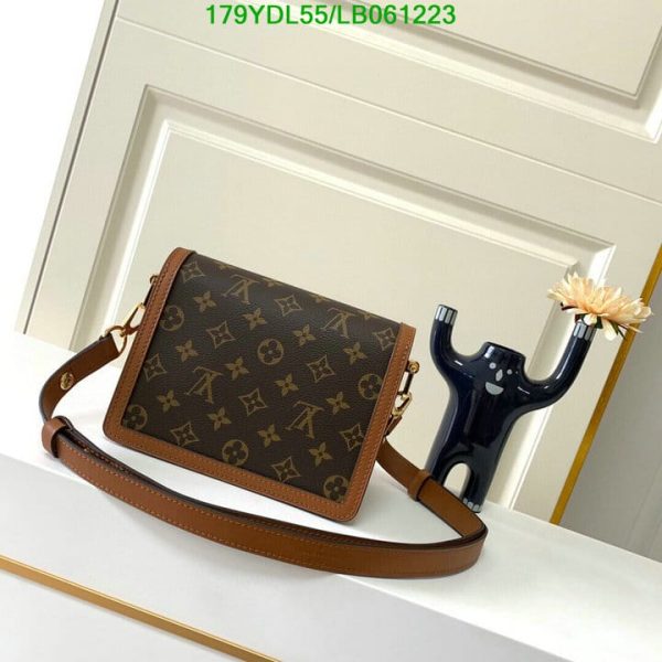 Louis Vuitton 1:1 Mirror Replica  Dauphine Monogram Bag For Women LB06122331256