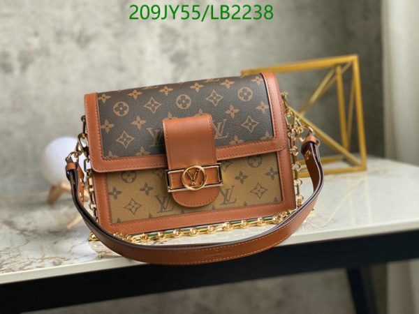 Louis Vuitton 1:1 Mirror Replica Dauphine Shoulder Bag LB22381254963