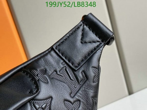 Louis Vuitton 1:1 Mirror Replica Discovery Bumbag LB83481458965