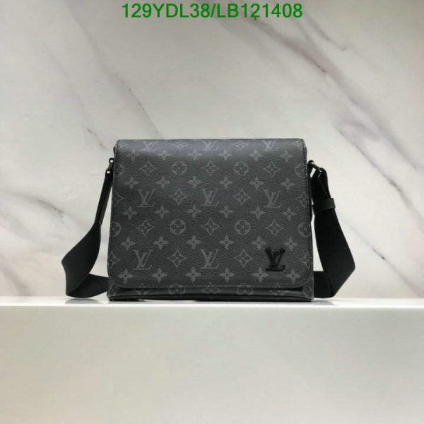 Louis Vuitton 1:1 Mirror Replica District PM LB12140857924