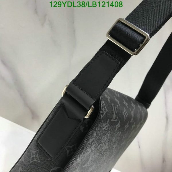 Louis Vuitton 1:1 Mirror Replica District PM LB12140857924