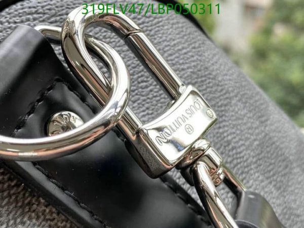 Louis Vuitton 1:1 Mirror Replica Duffle Bag LBP0503111245