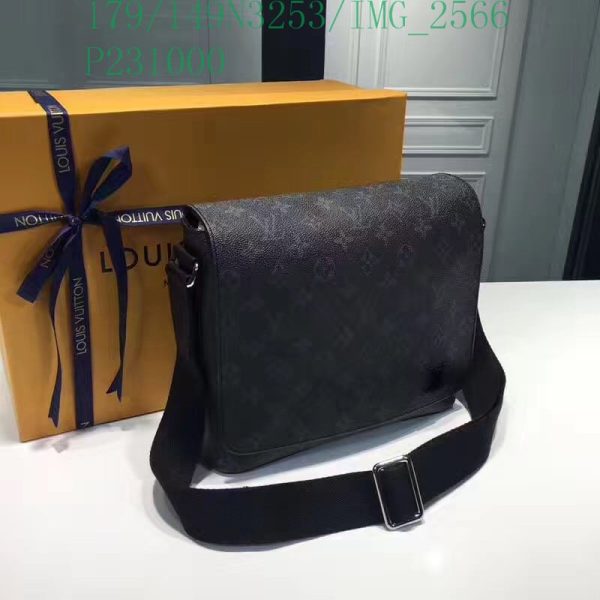 Louis Vuitton 1:1 Mirror Replica  Eclipse District PM Black LB11300411412